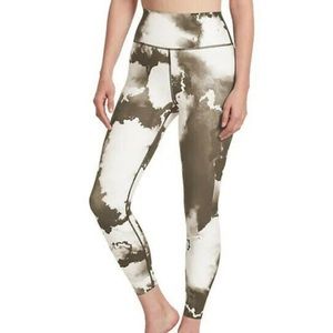 Sage collective brown cloud tie dye size small athletic leggings